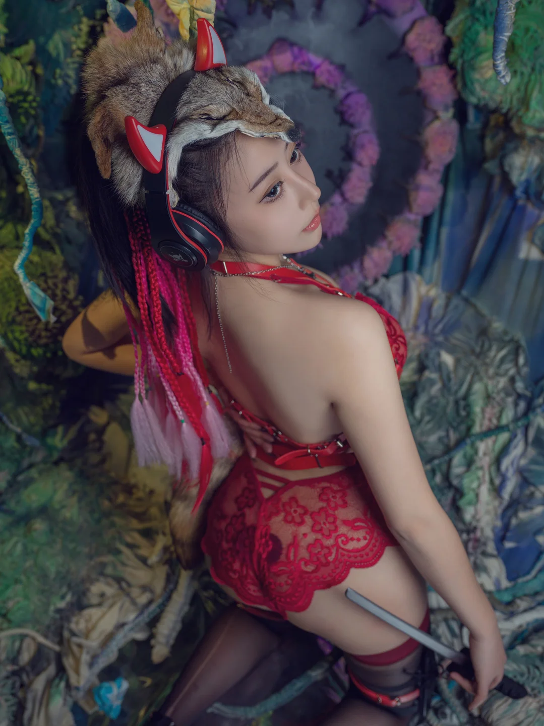 奈汐酱nice - No.110 猎狼女 [47P,1V-994MB] tg@simisebaisi 【丝足阁】044.webp